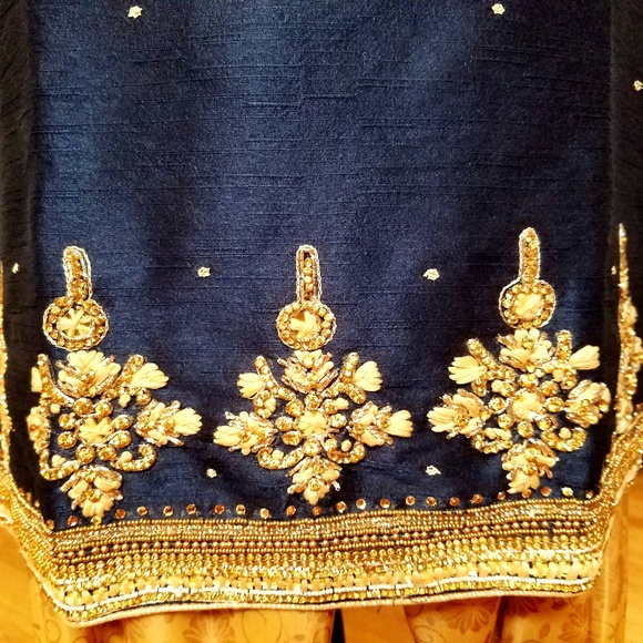 Designer Indo-Pak Party Wear Dress - Picture 6 of 6